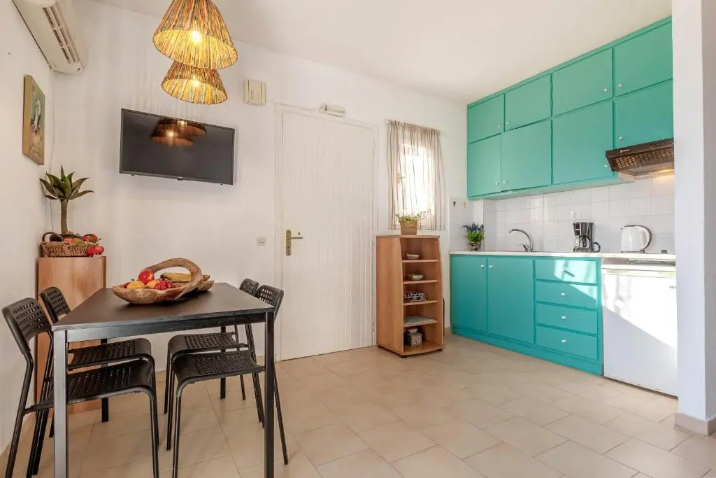 New Era Glyfada Apartments Menigos Resort Home 112