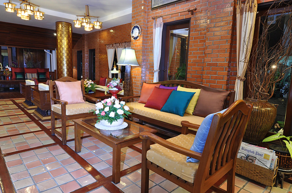 Sripat Guesthouse SHA Extra Plus