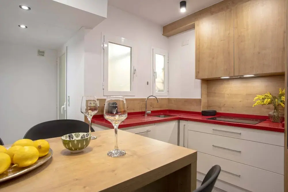 Luxury Apartment in City Center. Puerta Real II