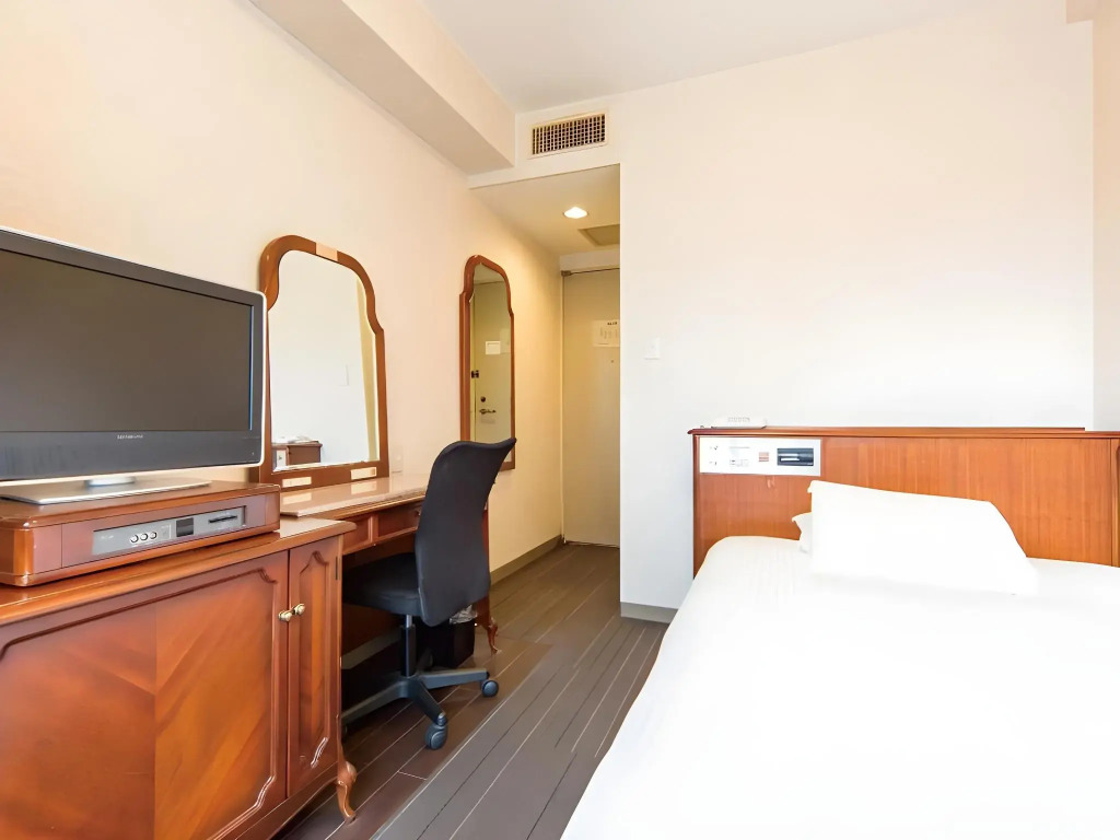 Hotel Claiton Shin-Osaka