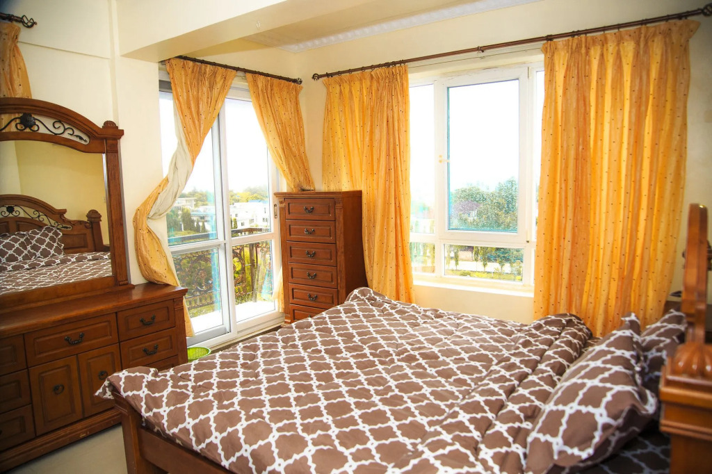 Luxury Apartment with Ocean View in Oyster Bay