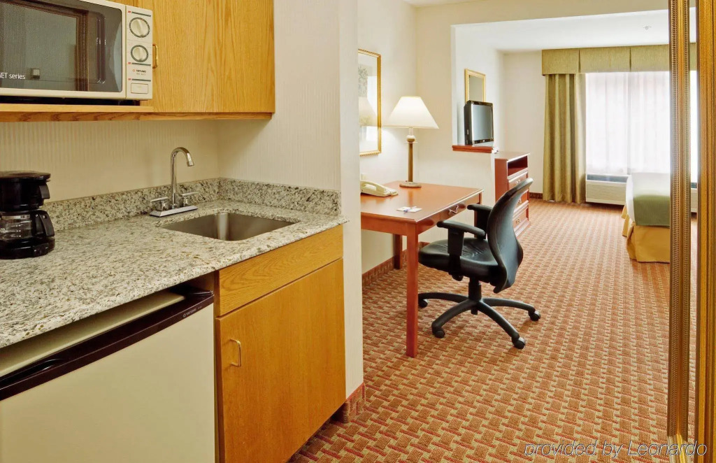 Holiday Inn Express Hotel & Suites Frackville by IHG