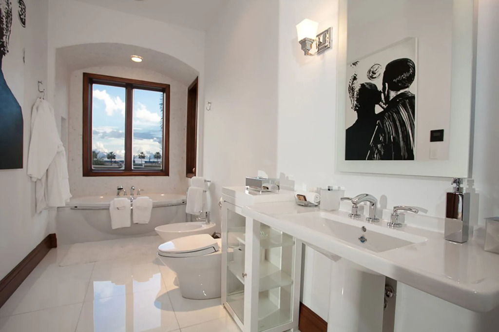 10 Bedroom Homes in Miami Beach by TMG