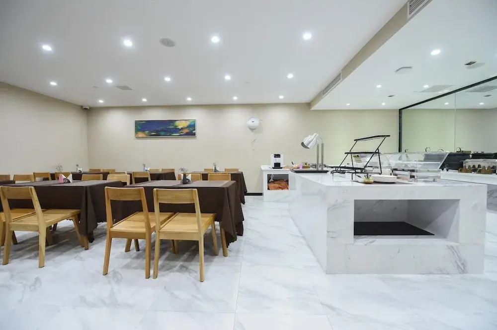 Jinjiang Metropolo Hotel Shanghai Hongqiao Airport Wuzhong Road