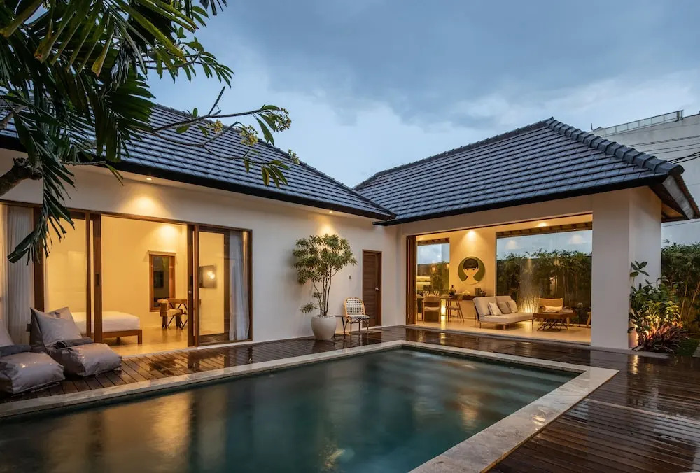 Villa Lapis by Villa Finder