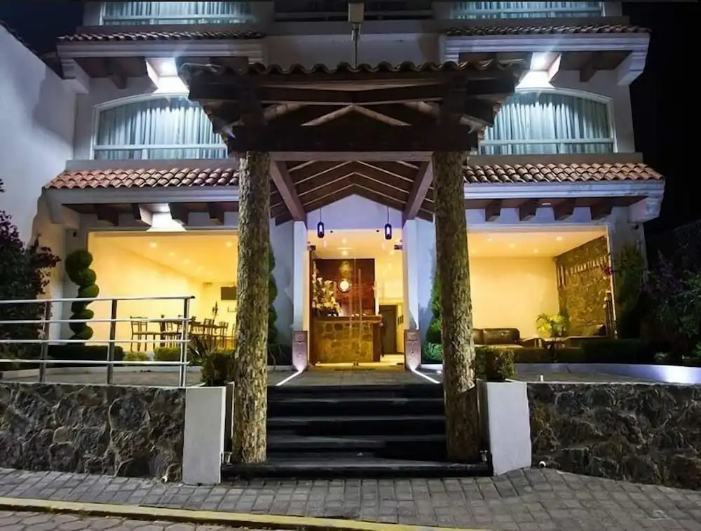 Hotel 9 Manantiales