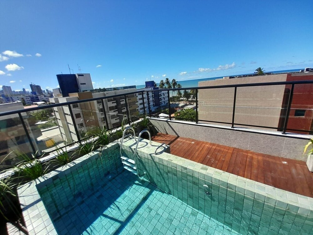 Flat Cabo Branco Aurea 409 50m do mar