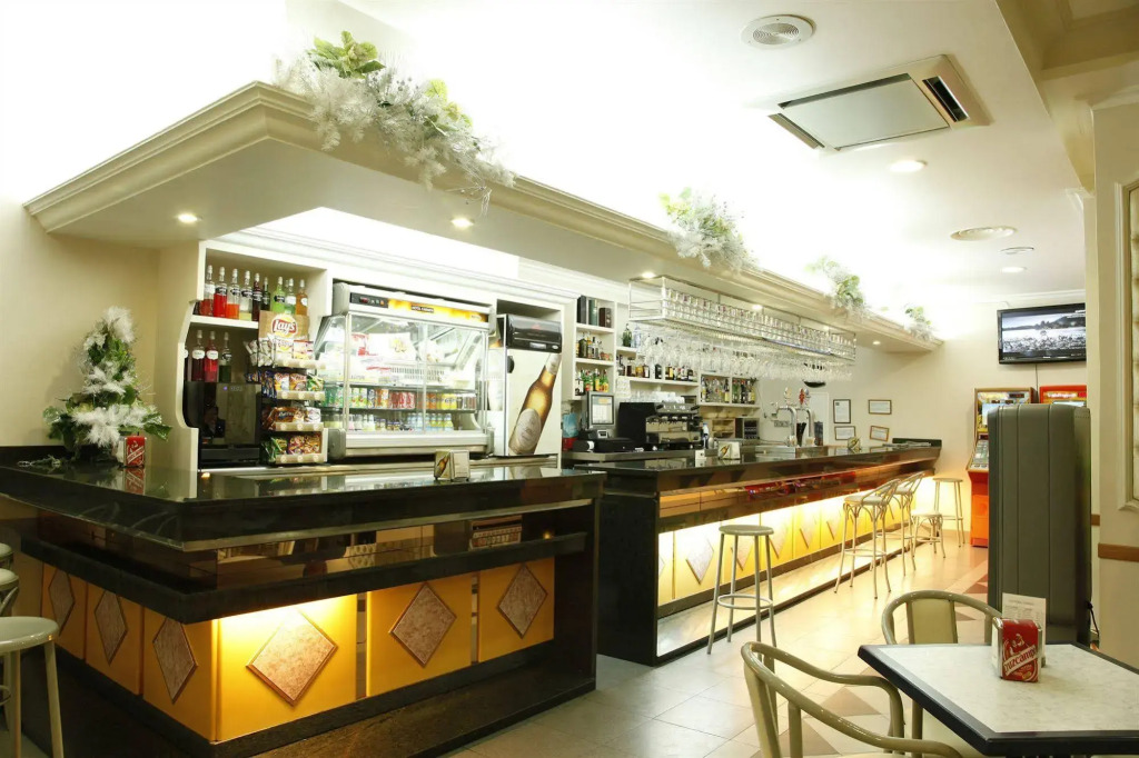 Hotel Mari Carmen