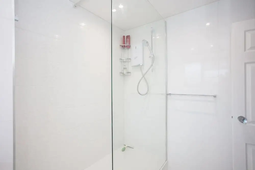 1 Bedroom Apartment With Balcony in Angel
