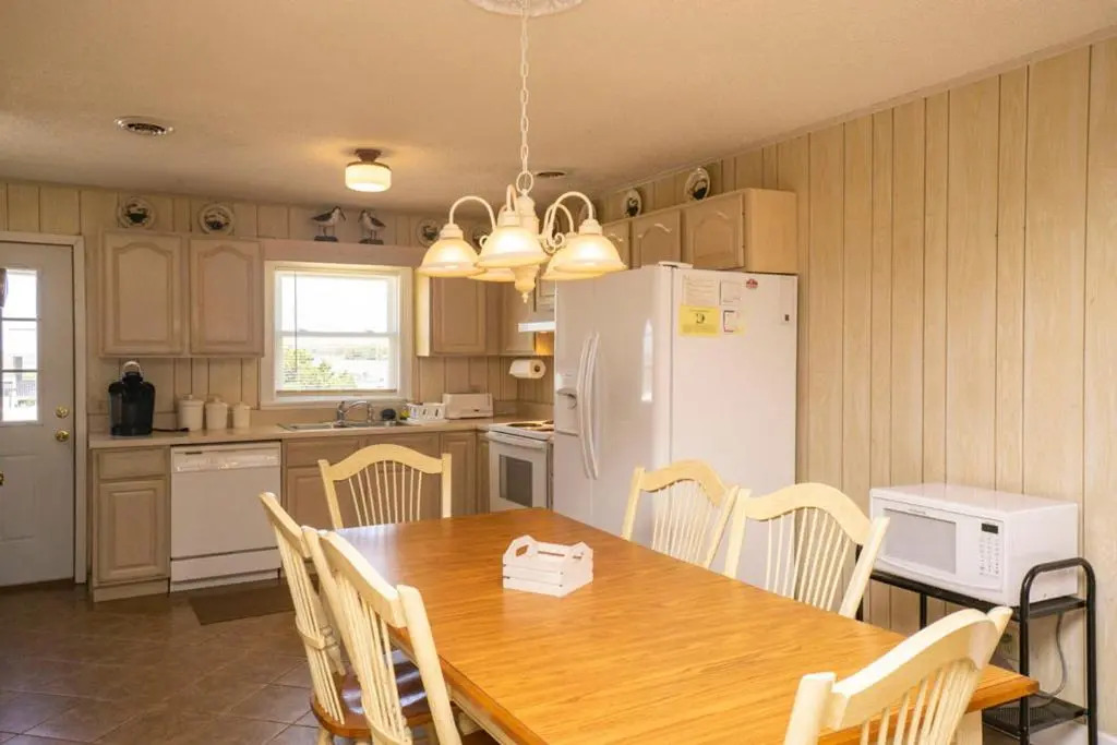 Shorebird by Oak Island Accommodations