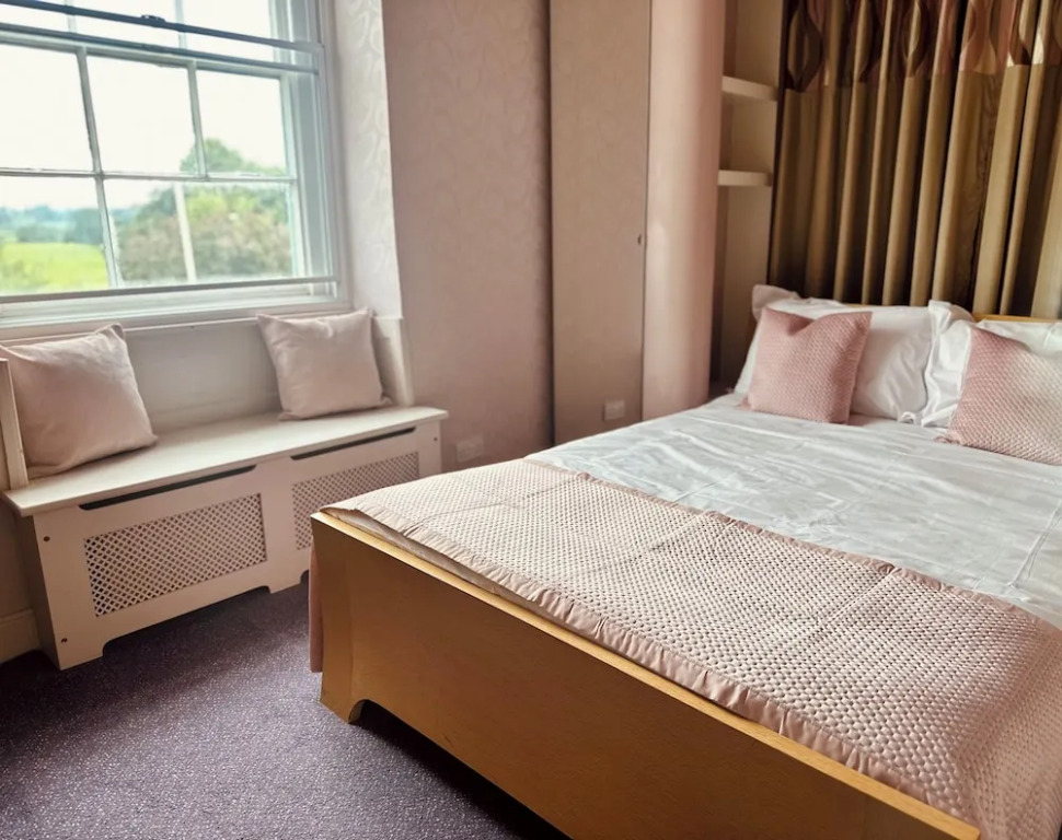 Old Orleton Inn - Telford