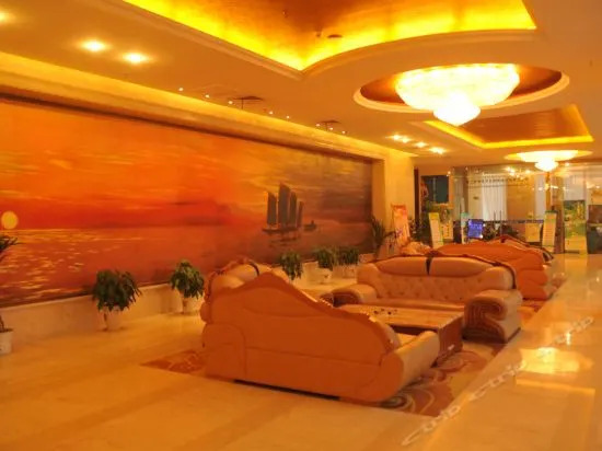 Hongzehu Jinjiuling Hotel