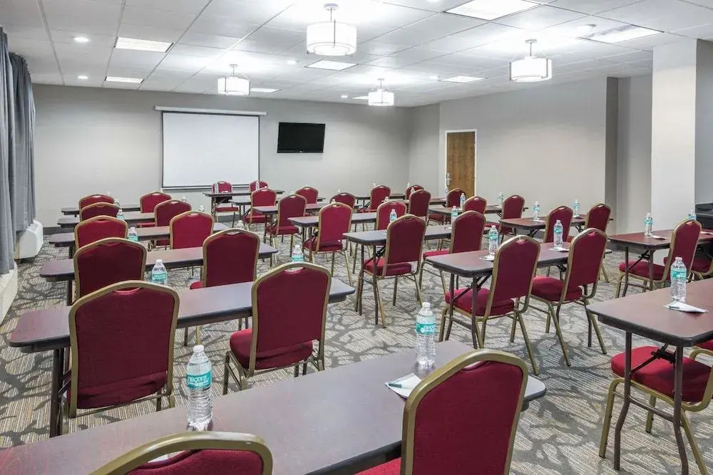 Wingate by Wyndham Columbus