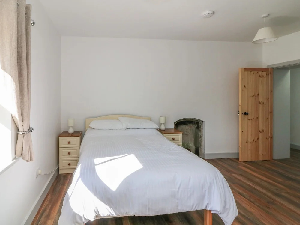 Macreddin Rock Bed & Breakfast
