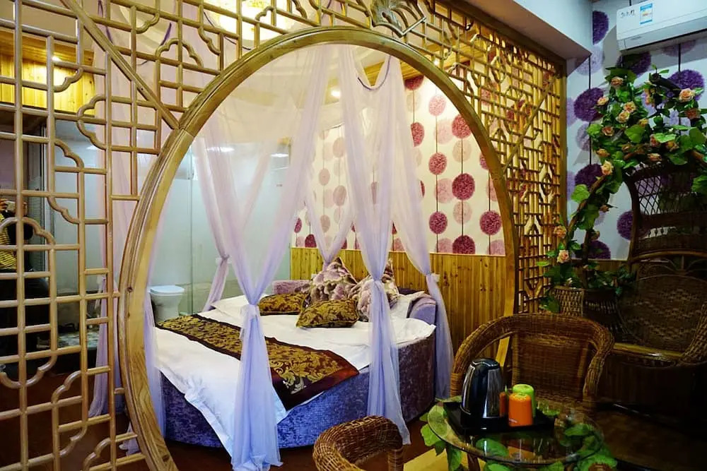 Wuzhen West Tale Theme Inn