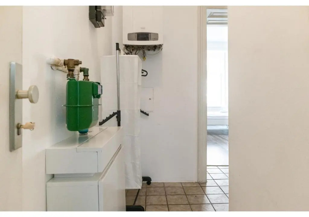 Elegant 1BR Apt. - Great for Long Stays