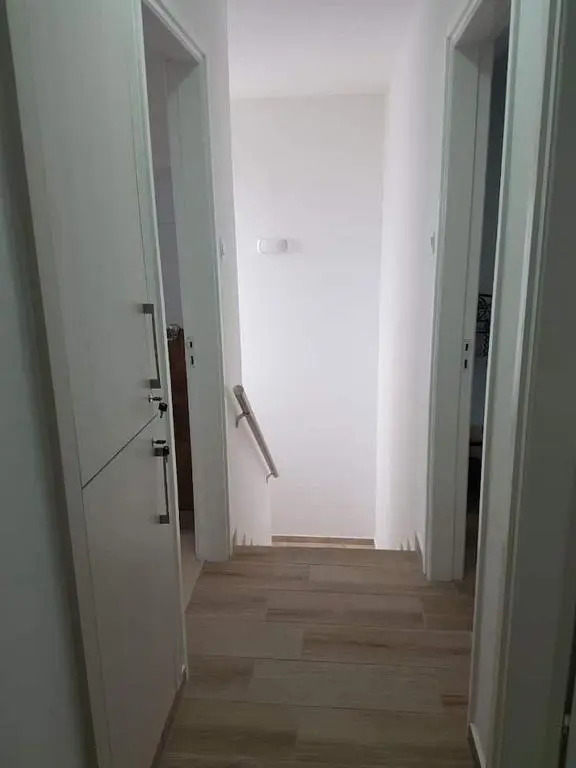 EPISTIMI 3 Bedroom Holiday House