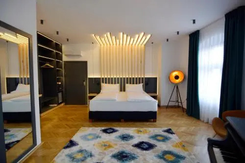 Huet Residence