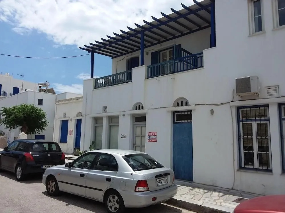 Tinos Evelina
