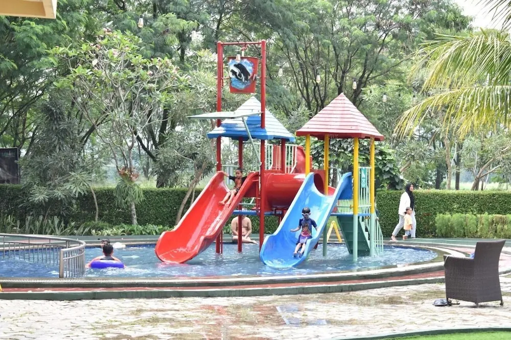 Lorin Syariah Hotel Sentul