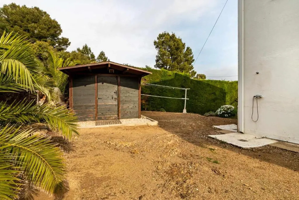 PORT DE LA SELVA 94 Apartamento con extenso jardín y barbacoa