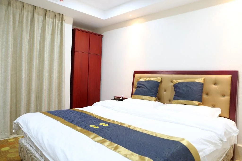 Dongjue Fengda Boutique Hotel