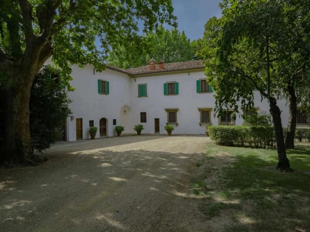 Luxury Villa 30 minutes driving from Florence-VILLA RINALDI