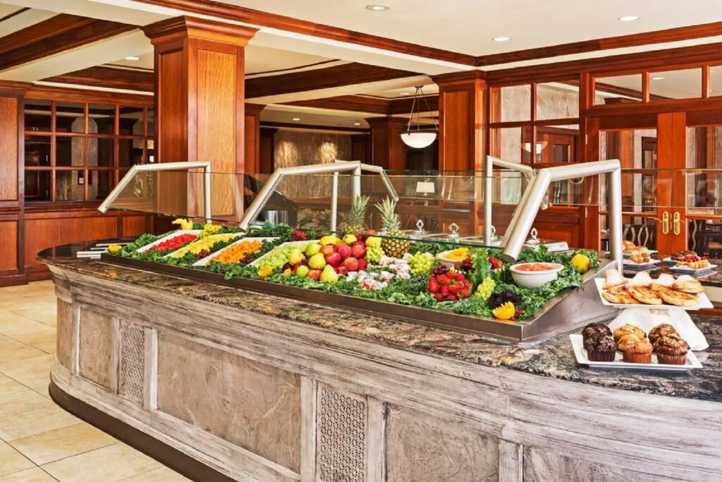 Crowne Plaza Knoxville Downtown University by IHG