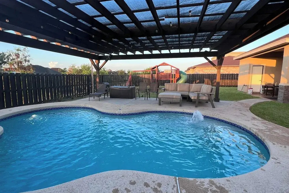 Pool, Patio & Yard: Chic South Texas Home