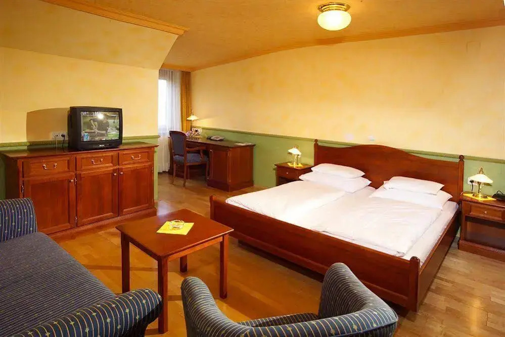 Hotel Pfeifer zum Kirchenwirt