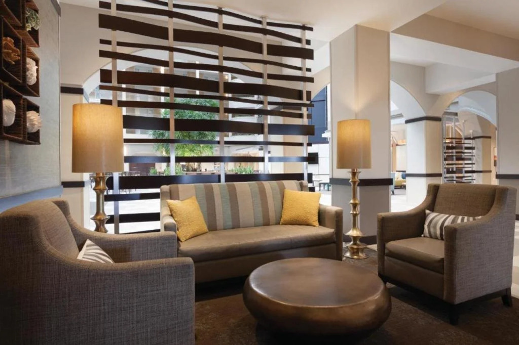 Embassy Suites by Hilton Jacksonville Baymeadows