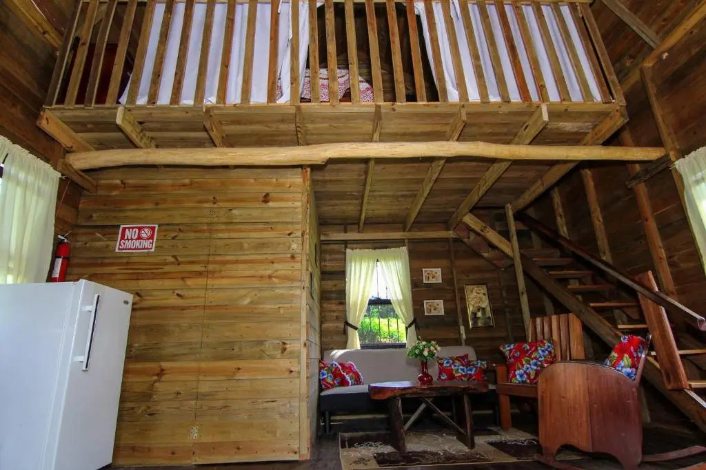 Pilgrims Paradise Cabin 2