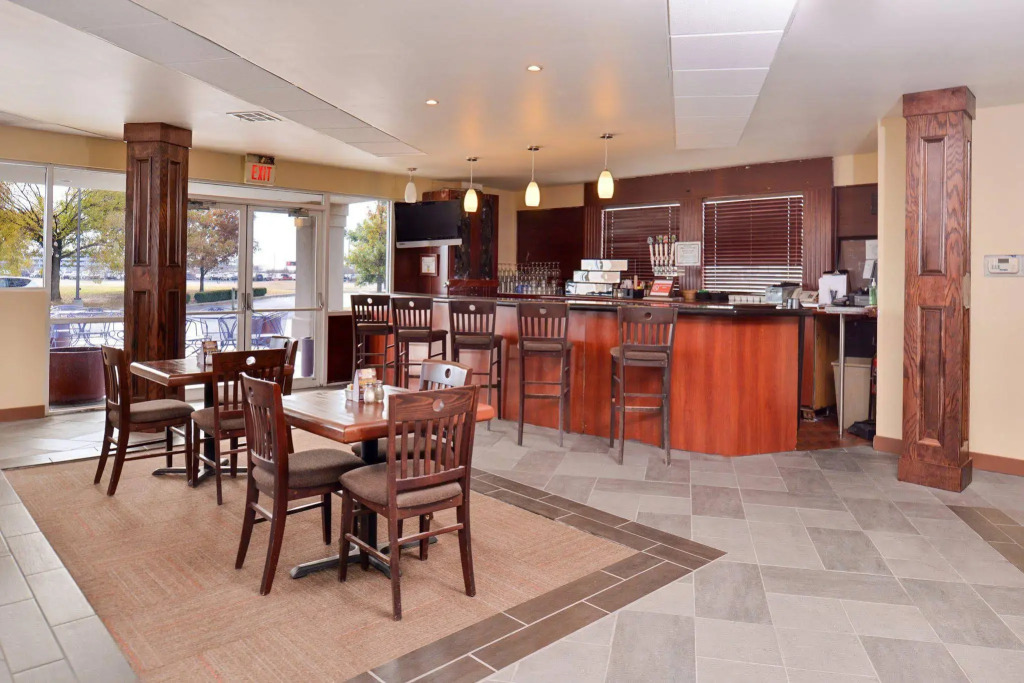 Four Points by Sheraton Oklahoma City Airport