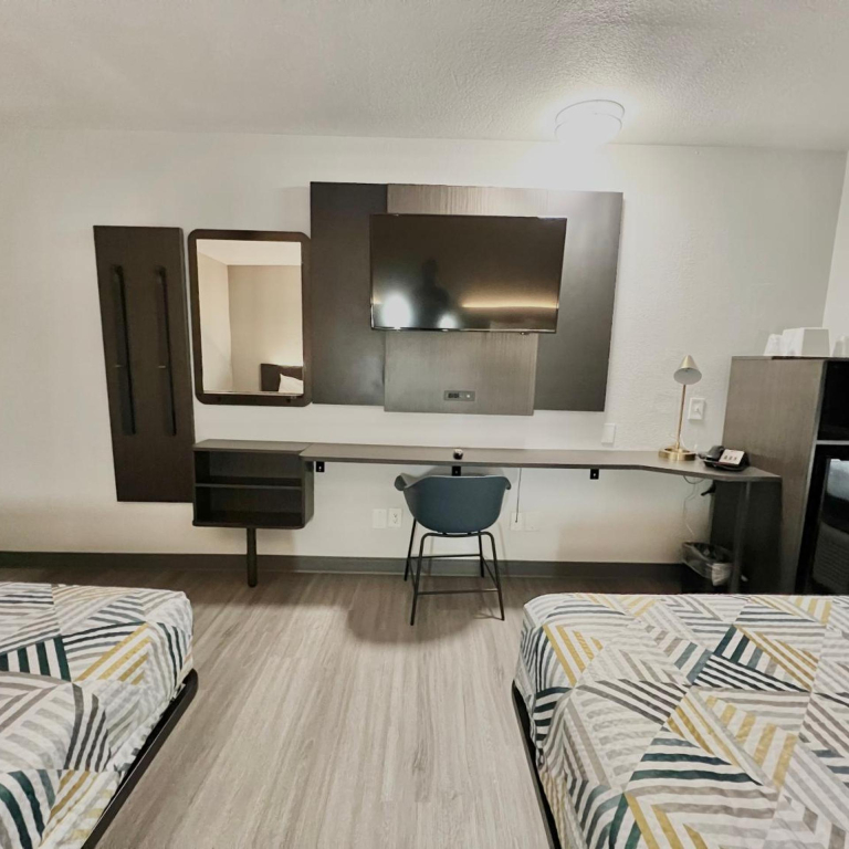 Motel 6-Simpsonville, SC - Greenville