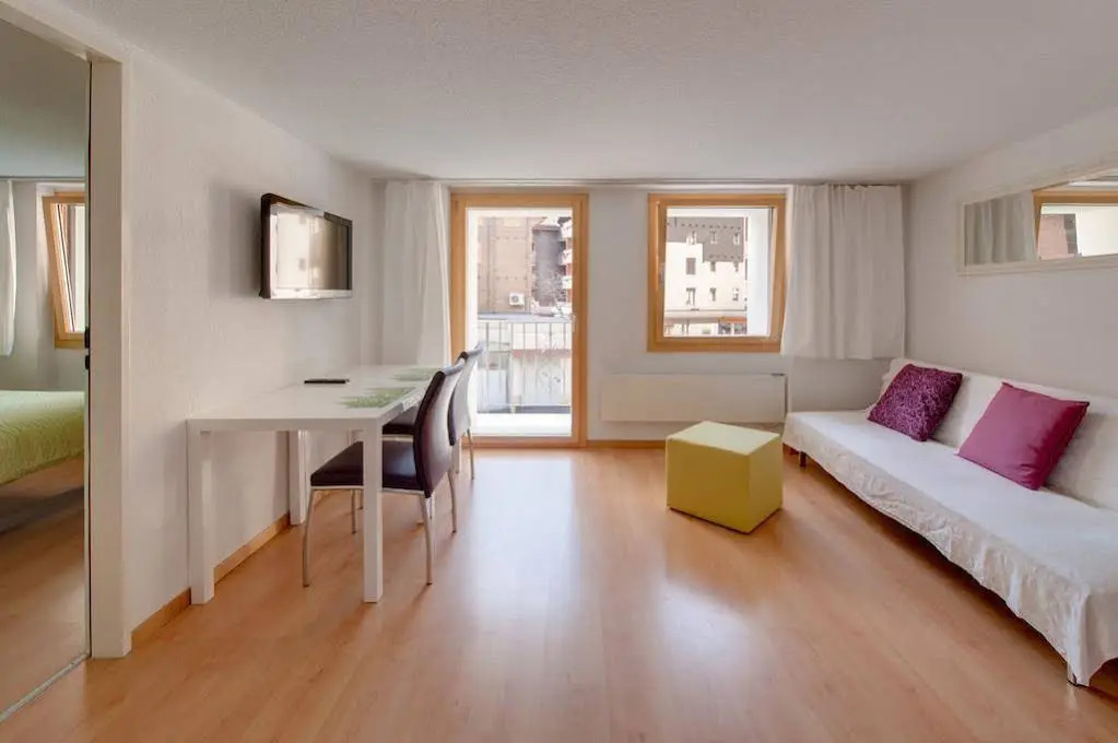 Cabana Apartments