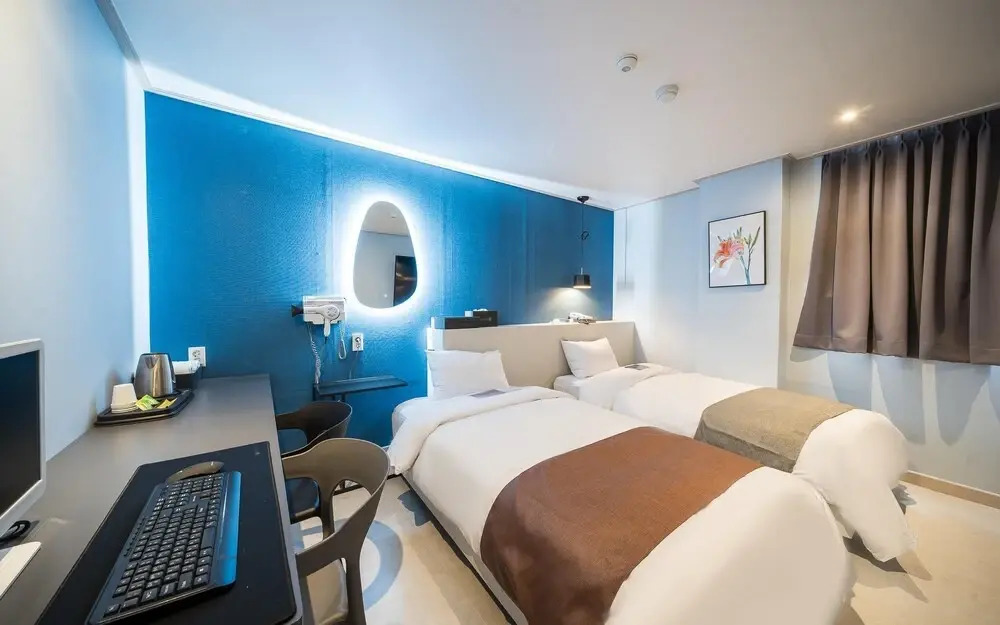Uiwang Nine Hotel