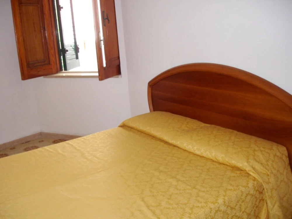 House With In Zappardino With Balcony 500 M From The Bea