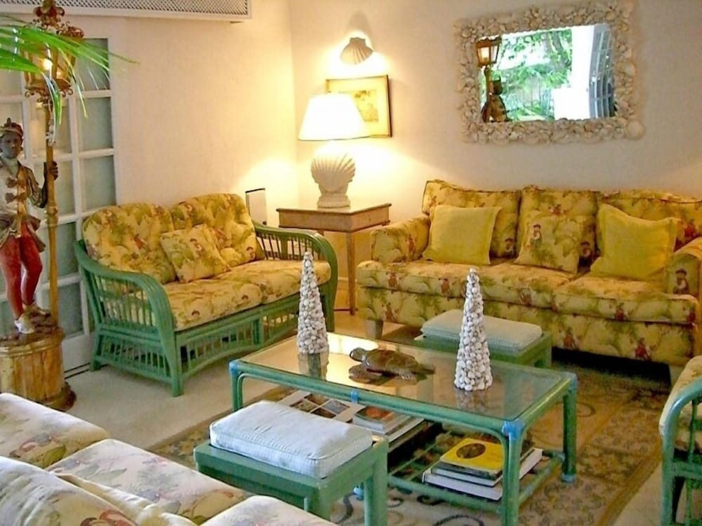 Villa Seascape