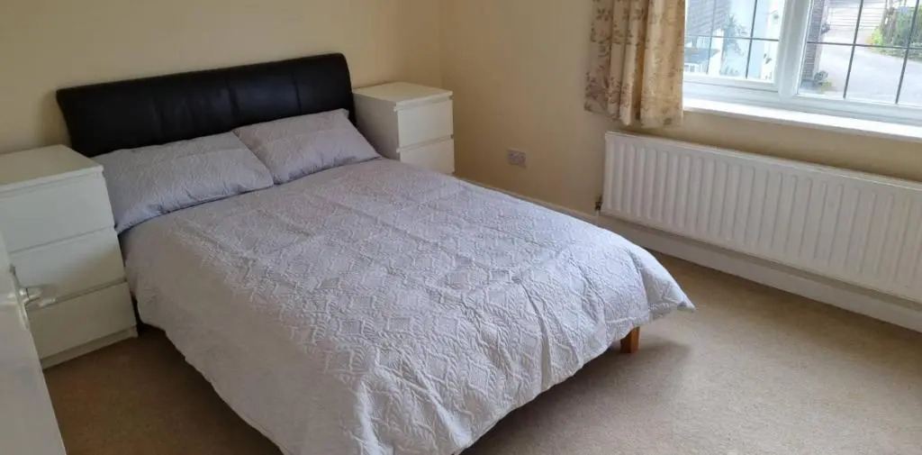 Lovely 2-Bedroom New Forest apartment on a Farm