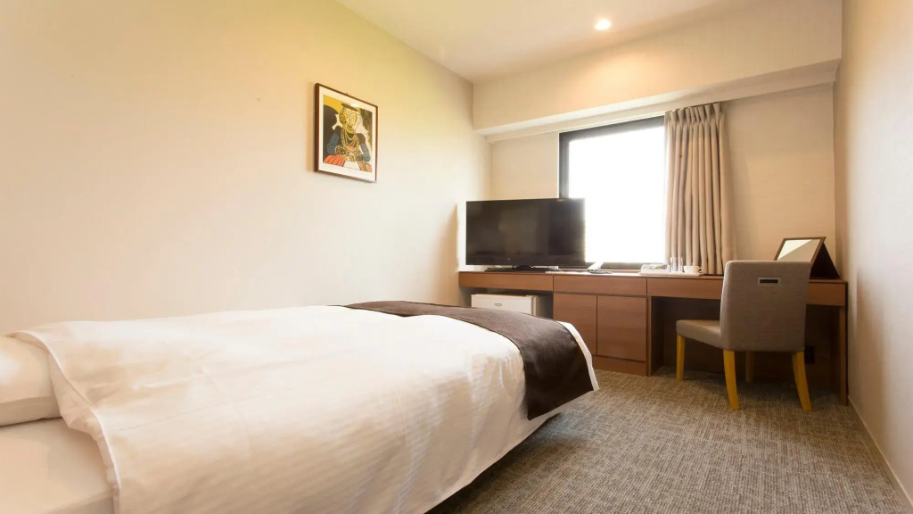 Osaka Riverside Hotel