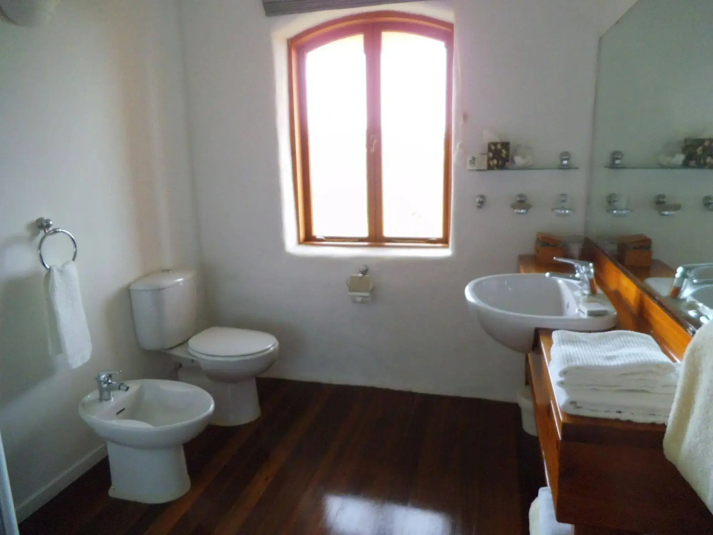 Earthsong Lodge