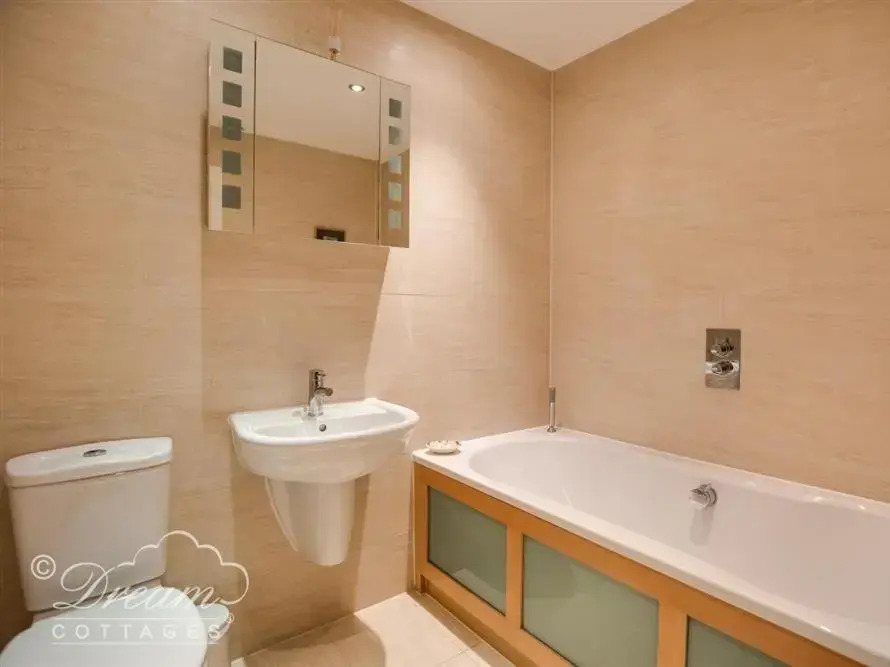Harbour View Apartment
