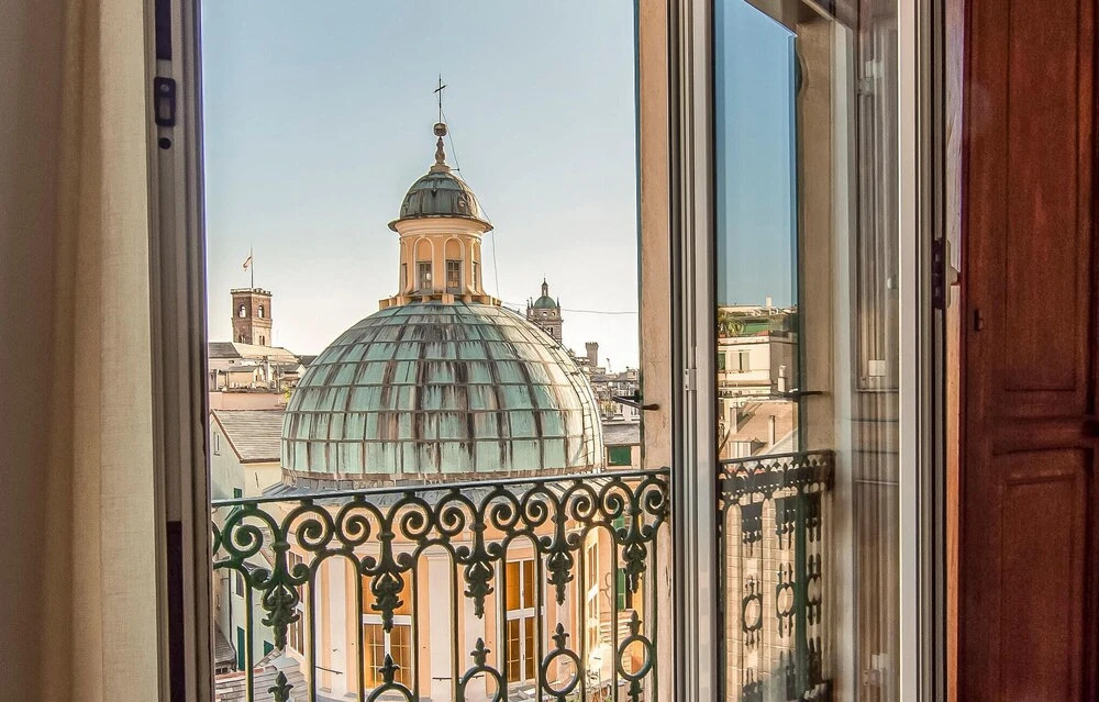 Beautiful Apartment in Genova With Wifi and 4 Bedrooms