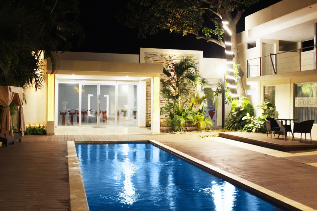 Hotel Contempo
