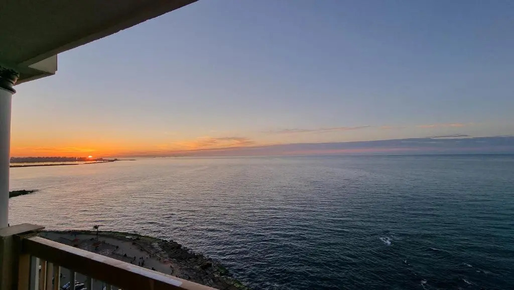 Alex sea view apartment - families only