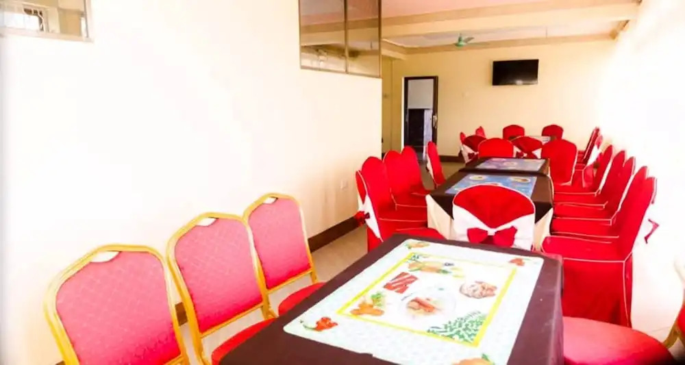Leosim Hotel