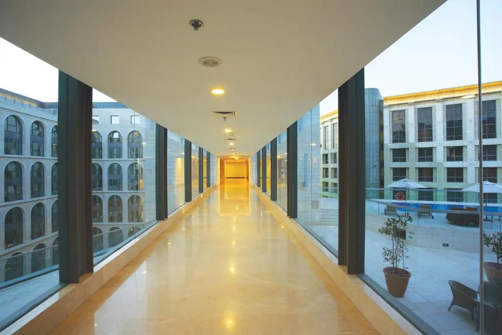 Grand Court Hotel