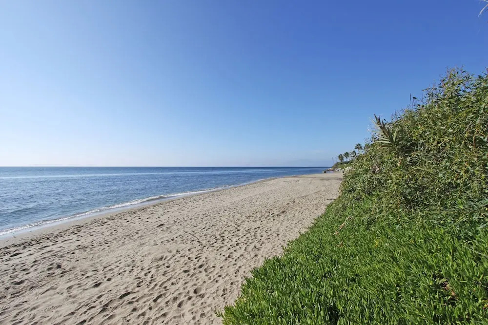 1039 Beach Front 2 Line Penthouse