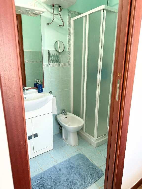 Garden House - B&B near Bus Stop to Beaches & Airport