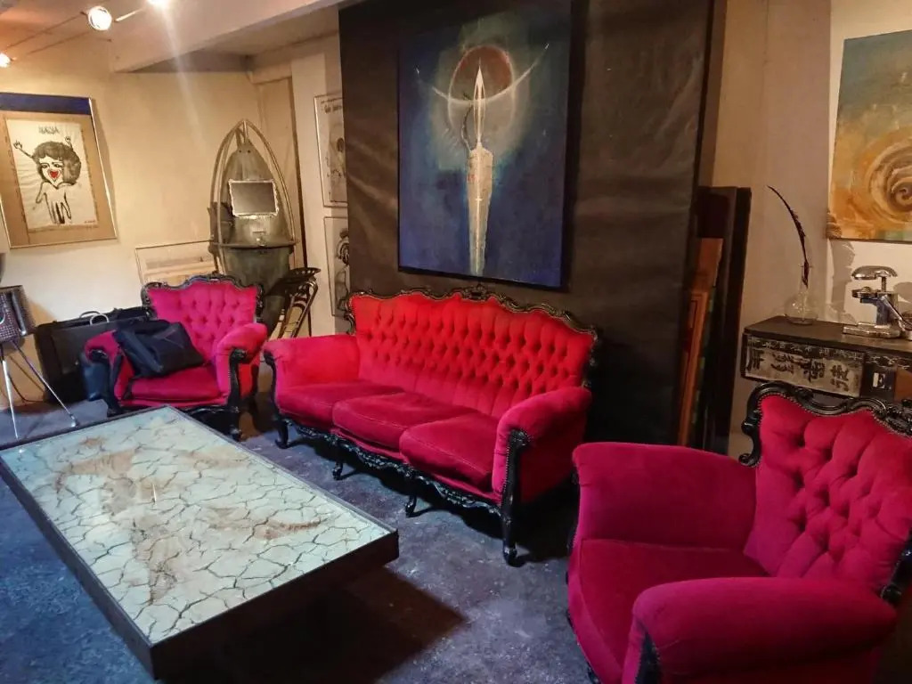 Appartement dans un atelier d'artiste